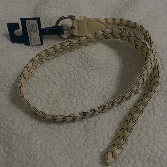 Universal Thread beige  Belt size xs - Picture 2 of 3